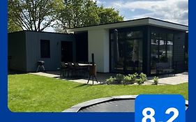 BadHoophuizen 6-per Bungalow Veluwemeer Trampoline