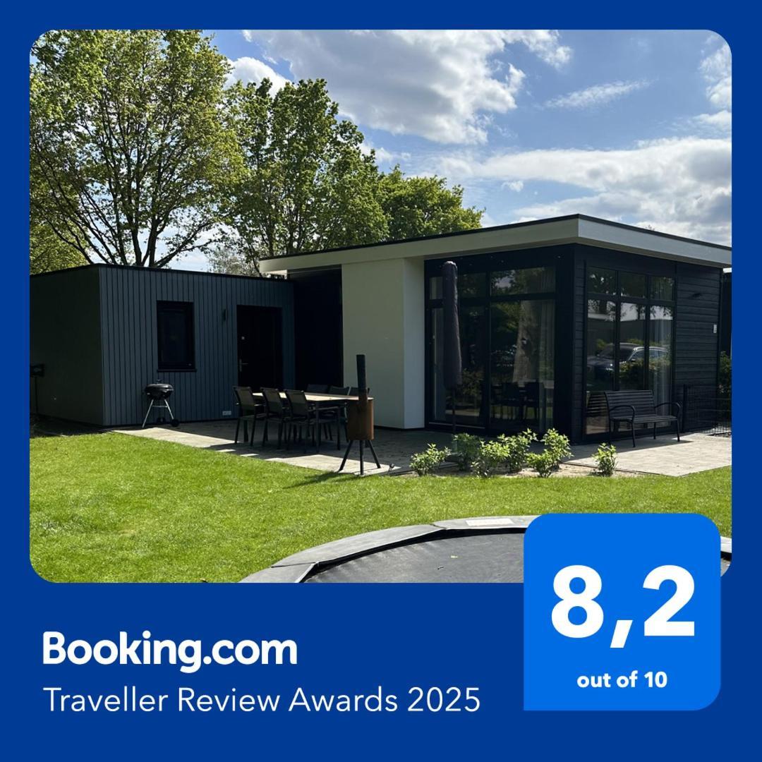 BadHoophuizen 6-per Bungalow Veluwemeer Trampoline Hulshorst Buitenkant foto